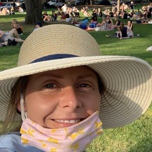 Meet your Posher, Lucy